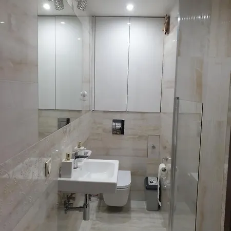 Nad Morzem U Kasi Apartment *
